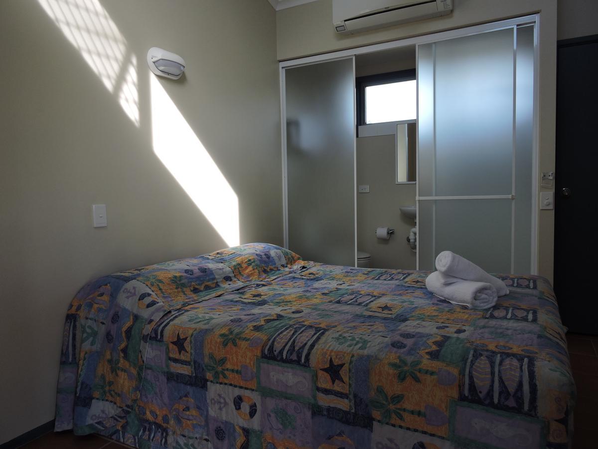 First Sun Holiday Park Байрън Бей Екстериор снимка