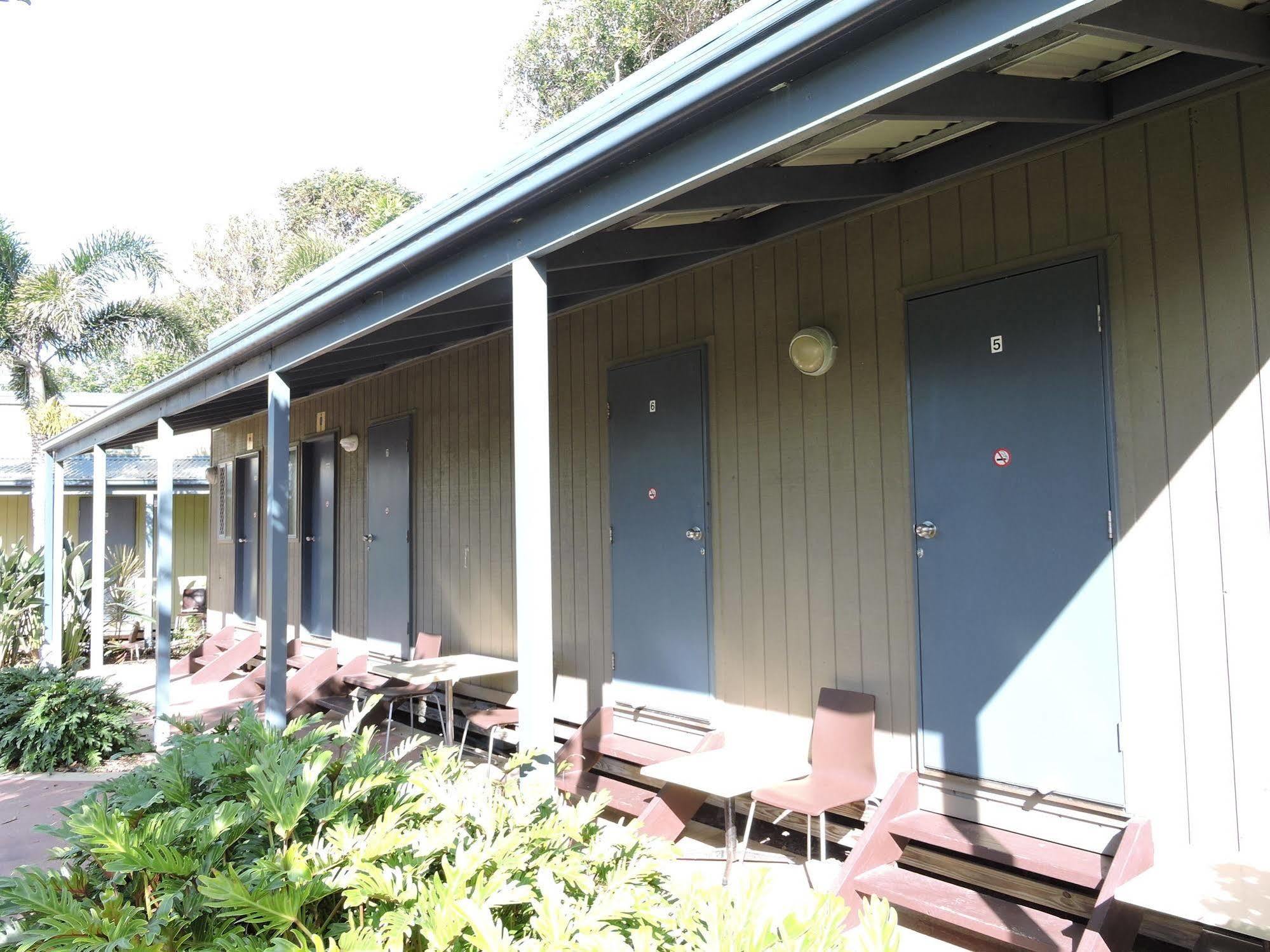 First Sun Holiday Park Байрън Бей Екстериор снимка
